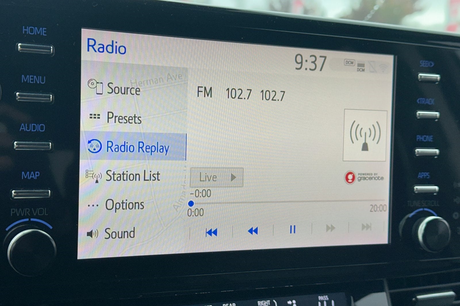 2023 Toyota Sienna Platinum 7 Passenger