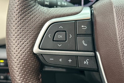 2023 Toyota Sienna Platinum 7 Passenger