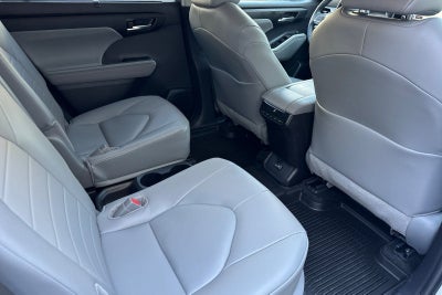 2026 Toyota Highlander Hybrid XLE