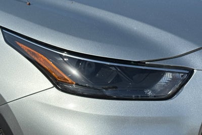 2025 Toyota Highlander LE