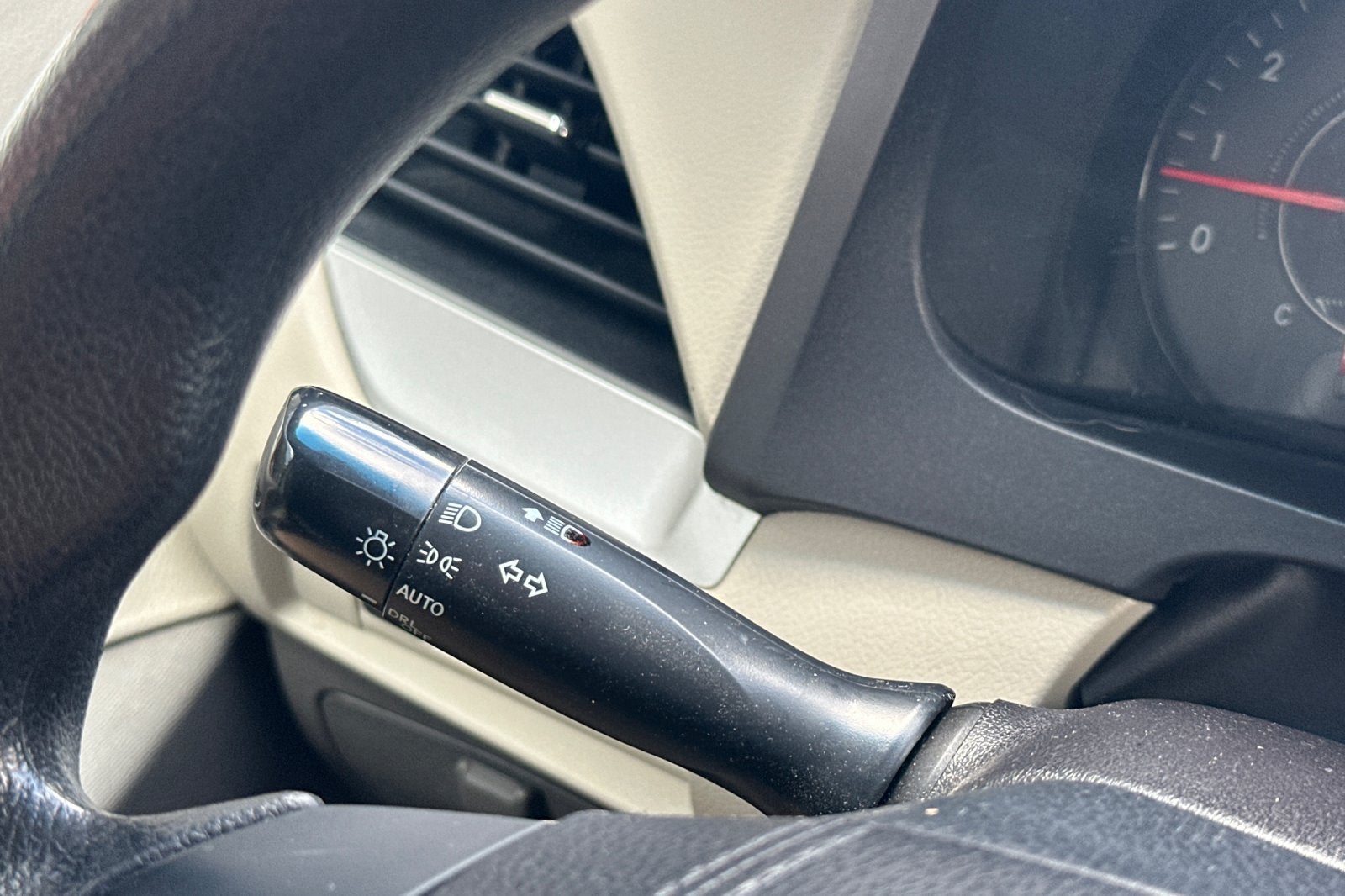 2015 Toyota Sienna LE 8 Passenger
