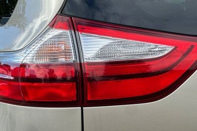 2015 Toyota Sienna LE 8 Passenger