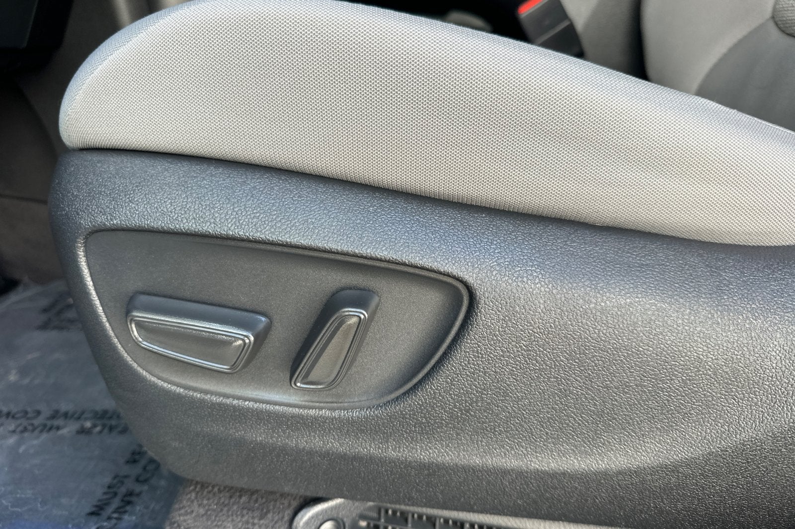 2026 Toyota Sienna LE 8 Passenger