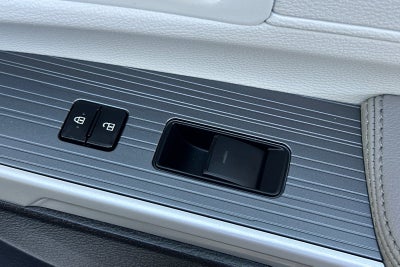 2026 Toyota Sienna LE 8 Passenger