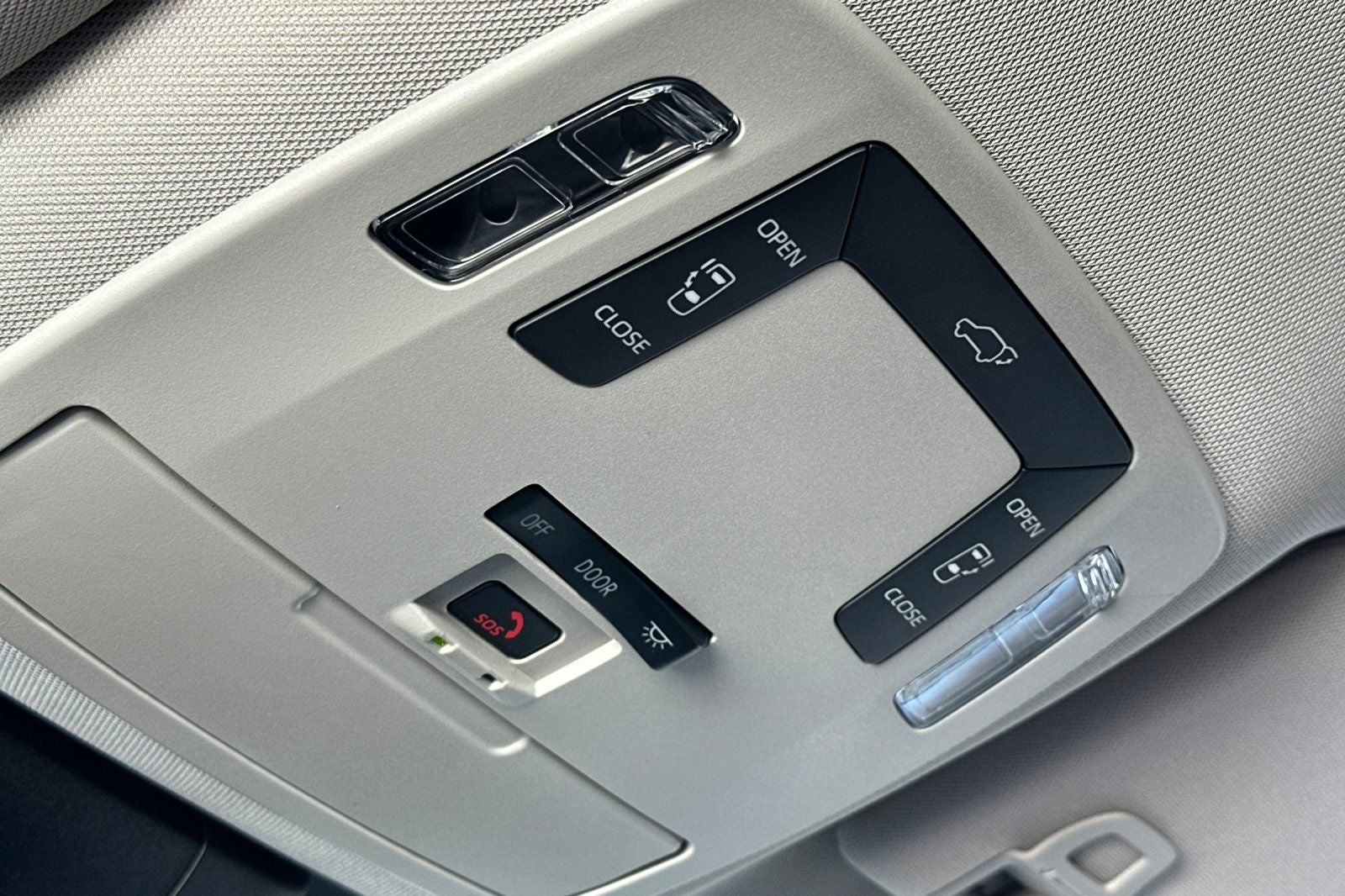 2026 Toyota Sienna LE 8 Passenger