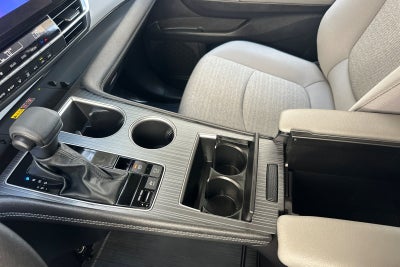 2026 Toyota Sienna LE 8 Passenger