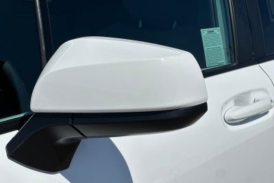 2026 Toyota Sienna LE 8 Passenger