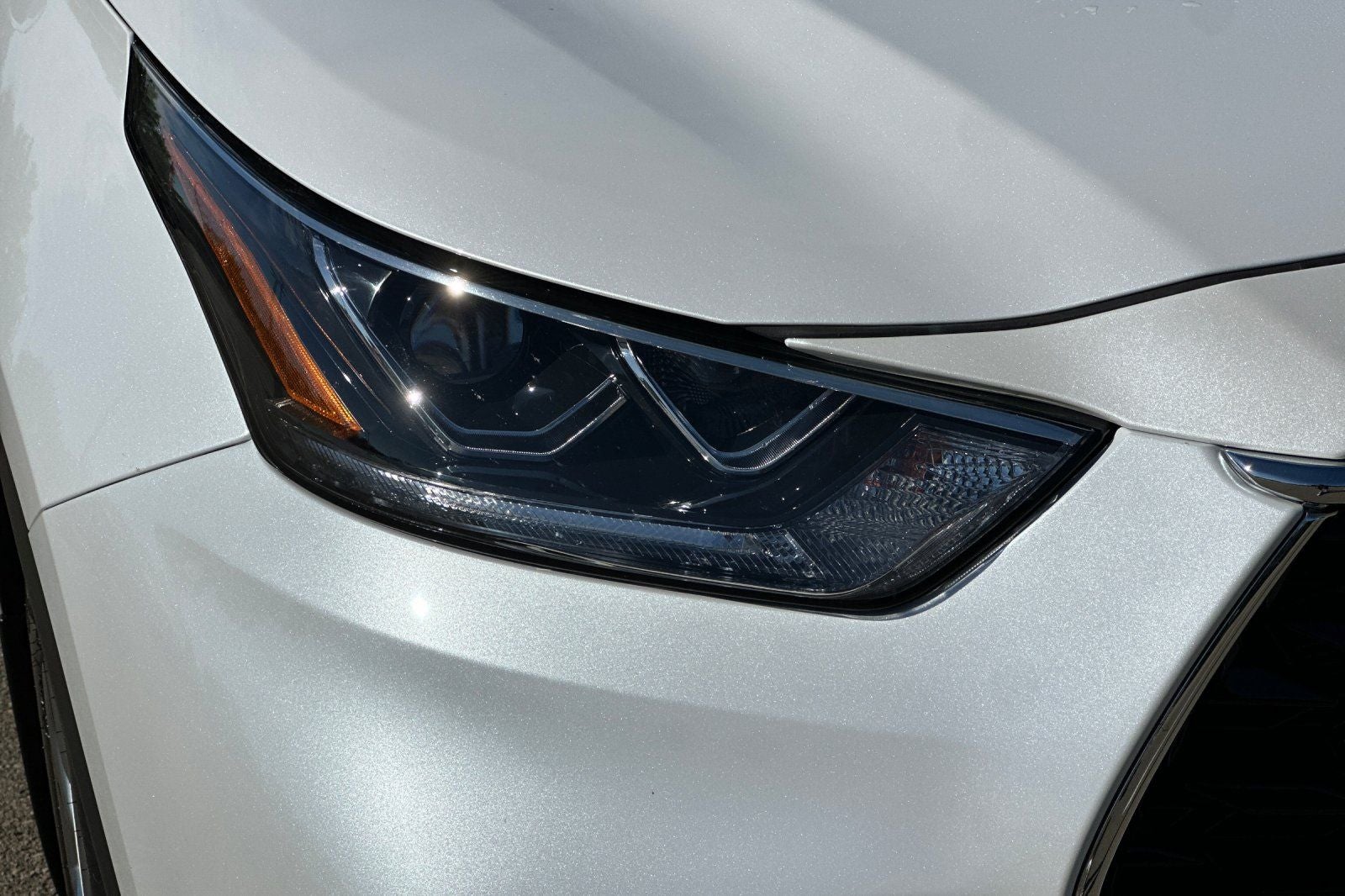 2026 Toyota Highlander Hybrid Limited