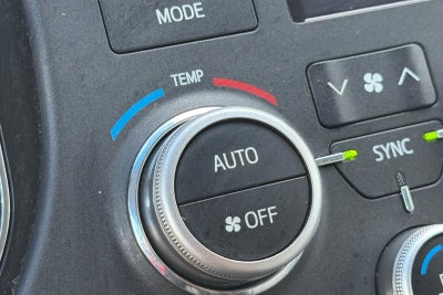 2016 Toyota Sienna XLE 8 Passenger