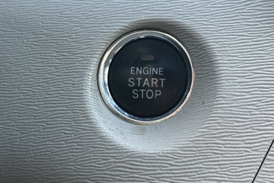 2013 Toyota Sienna XLE 8 Passenger