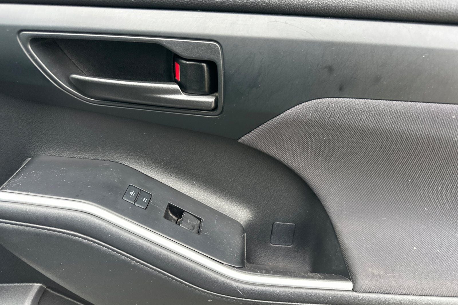 2021 Toyota Highlander Hybrid LE