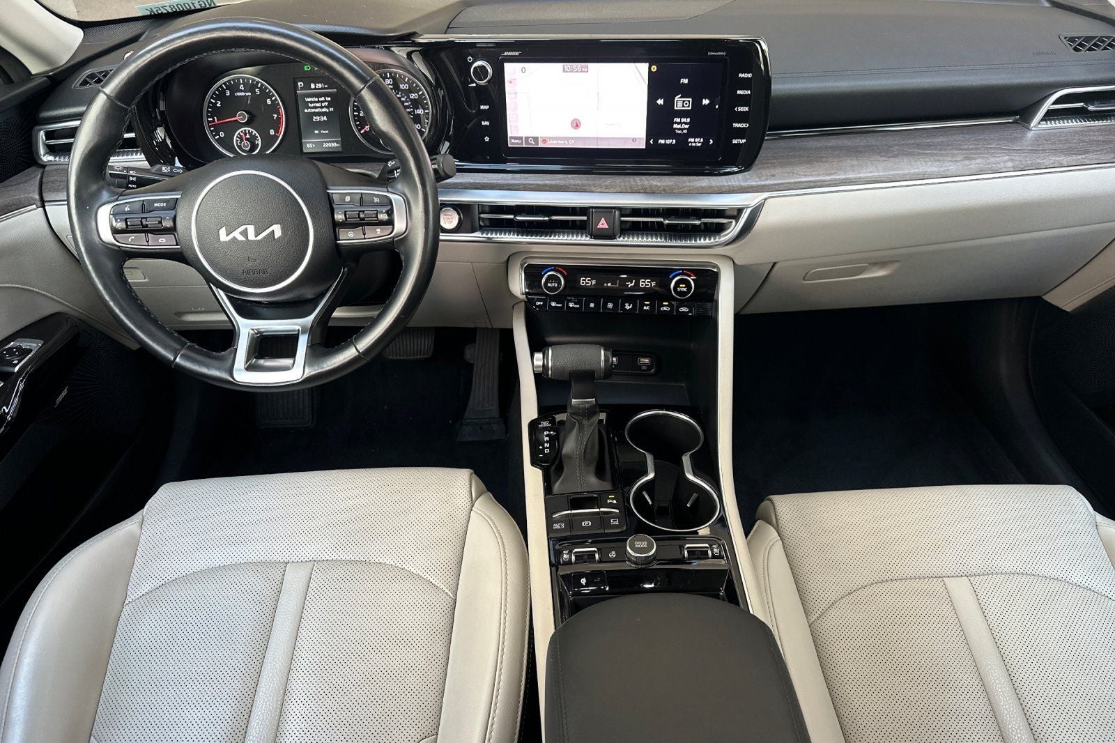 2022 Kia K5 EX