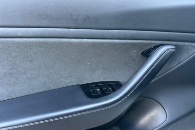 2019 Tesla Model 3 Mid Range