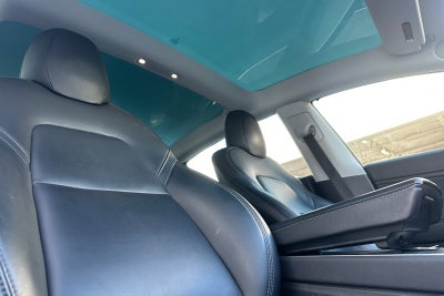 2019 Tesla Model 3 Mid Range