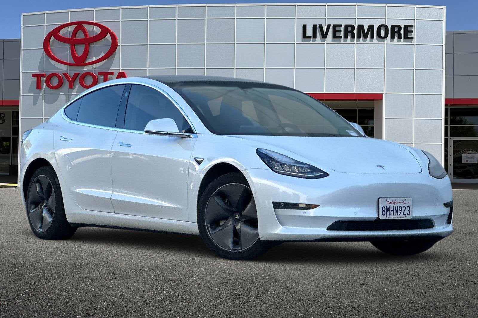 2019 Tesla Model 3 Mid Range