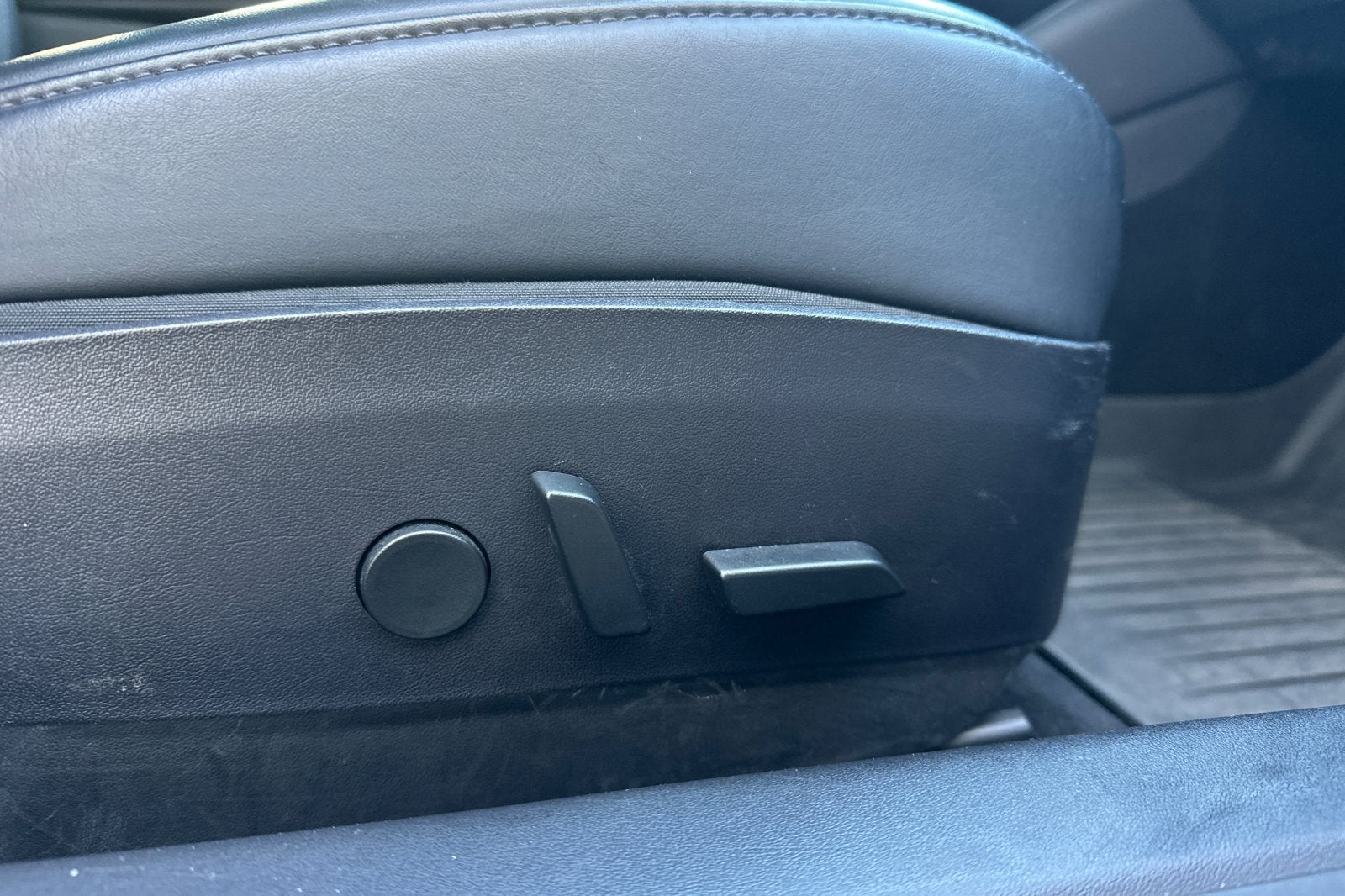 2019 Tesla Model 3 Mid Range