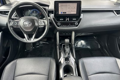 2025 Toyota Corolla Cross XLE