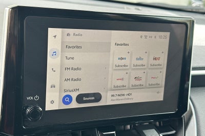 2025 Toyota Corolla Cross XLE