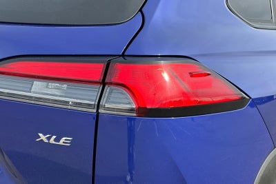 2025 Toyota Corolla Cross XLE