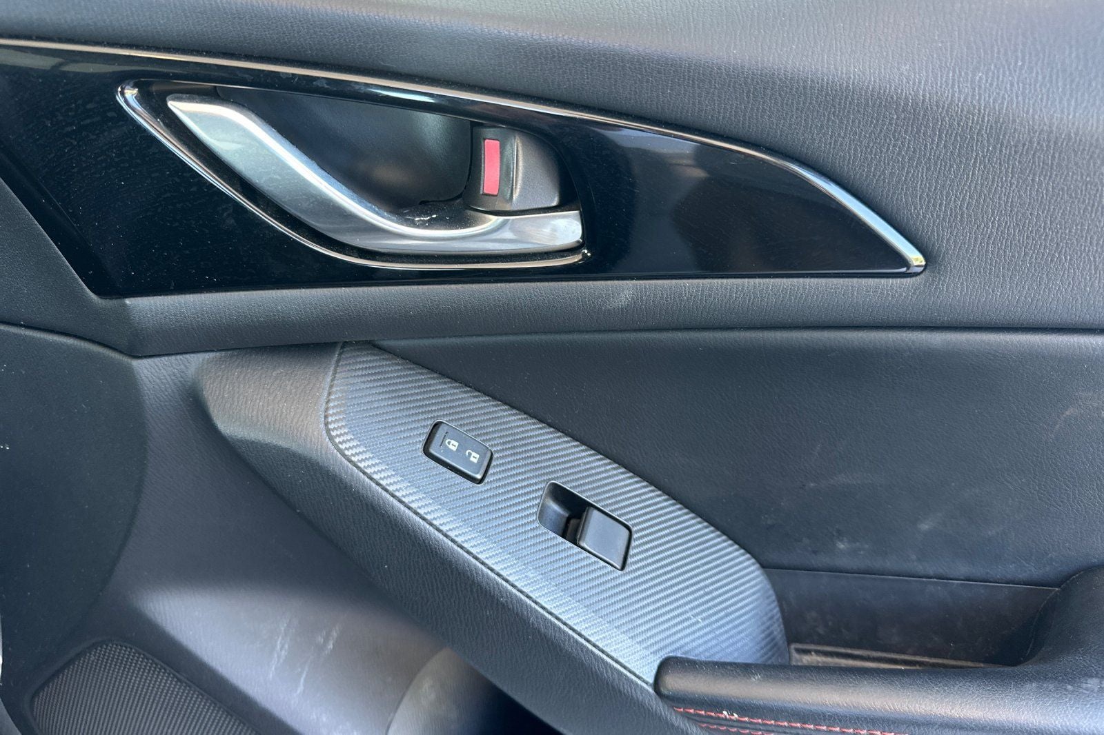 2014 Mazda Mazda3 s Grand Touring