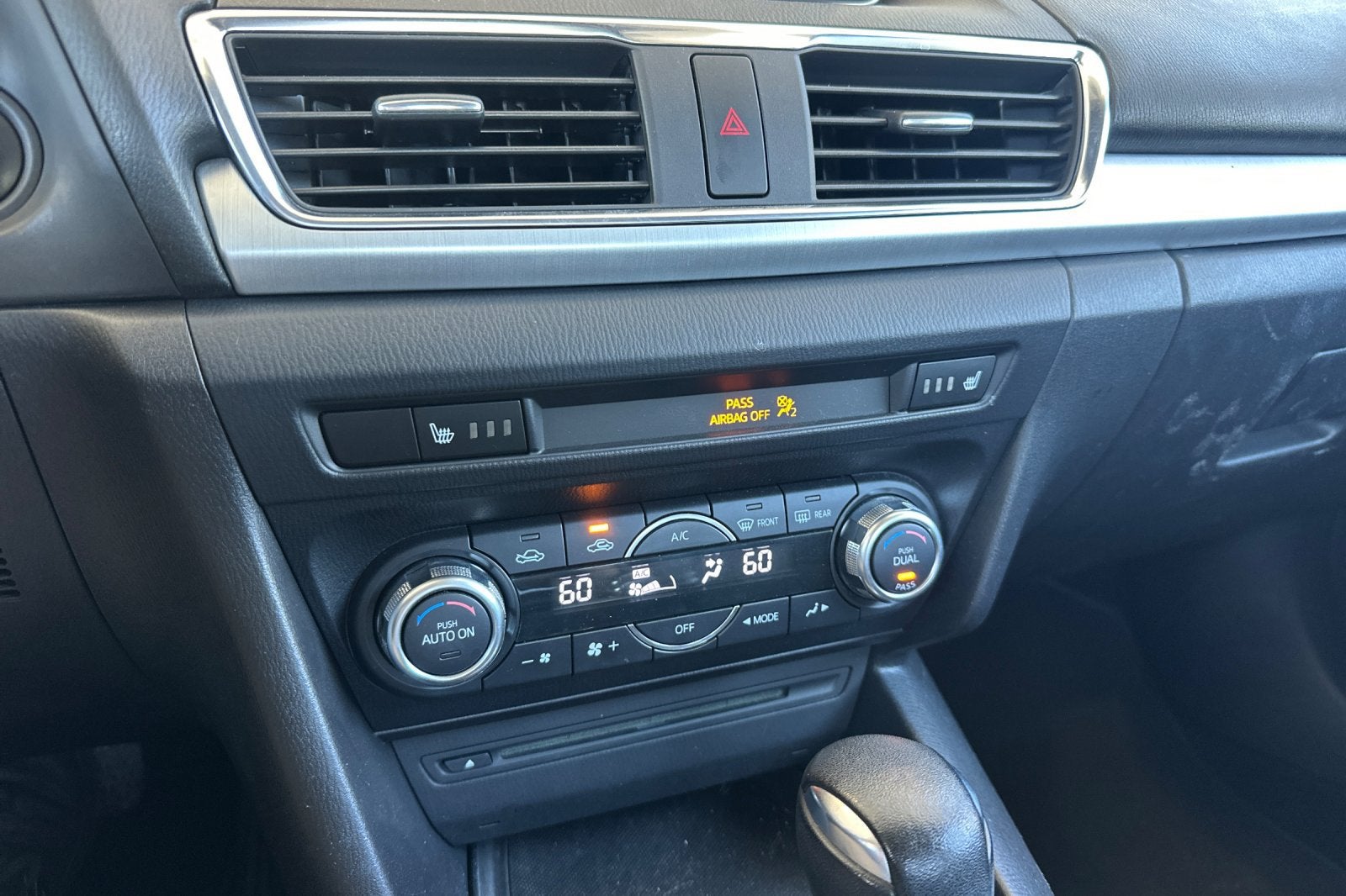 2014 Mazda Mazda3 s Grand Touring
