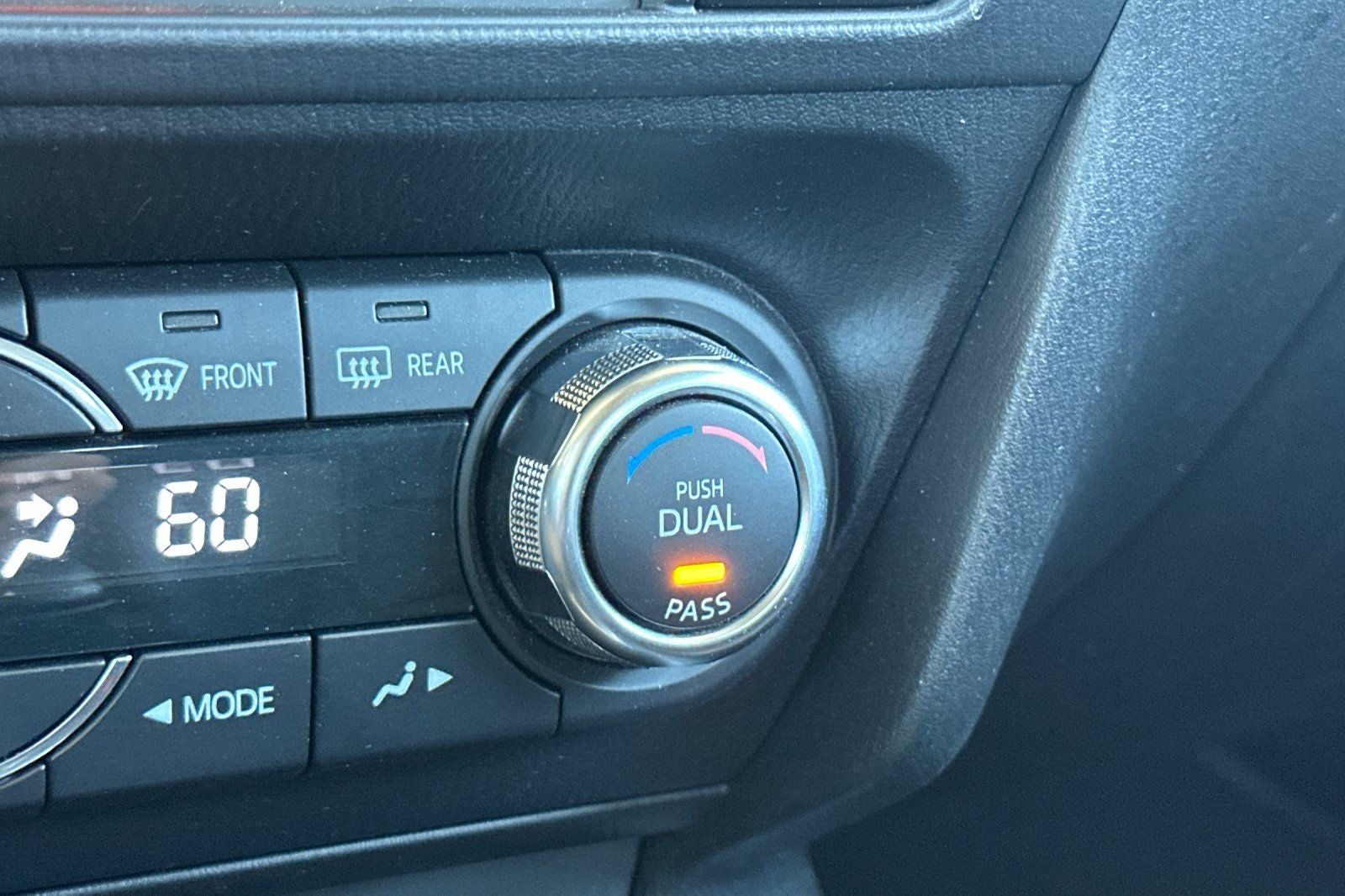 2014 Mazda Mazda3 s Grand Touring