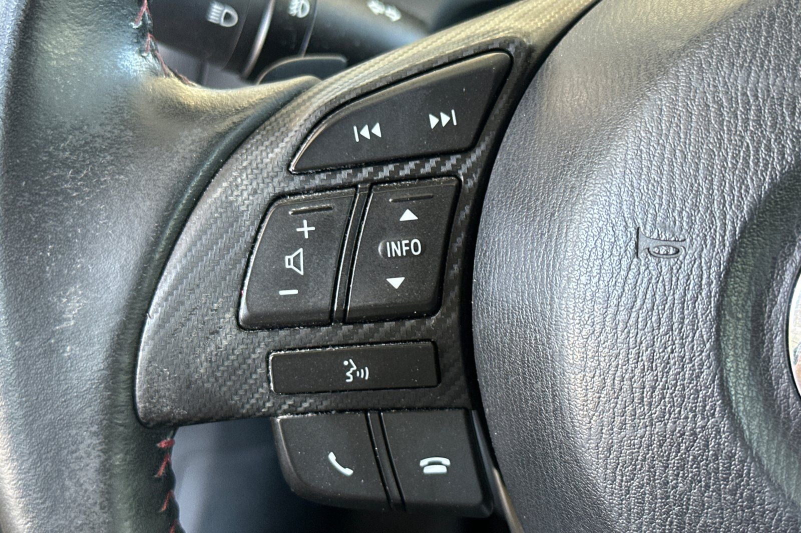 2014 Mazda Mazda3 s Grand Touring
