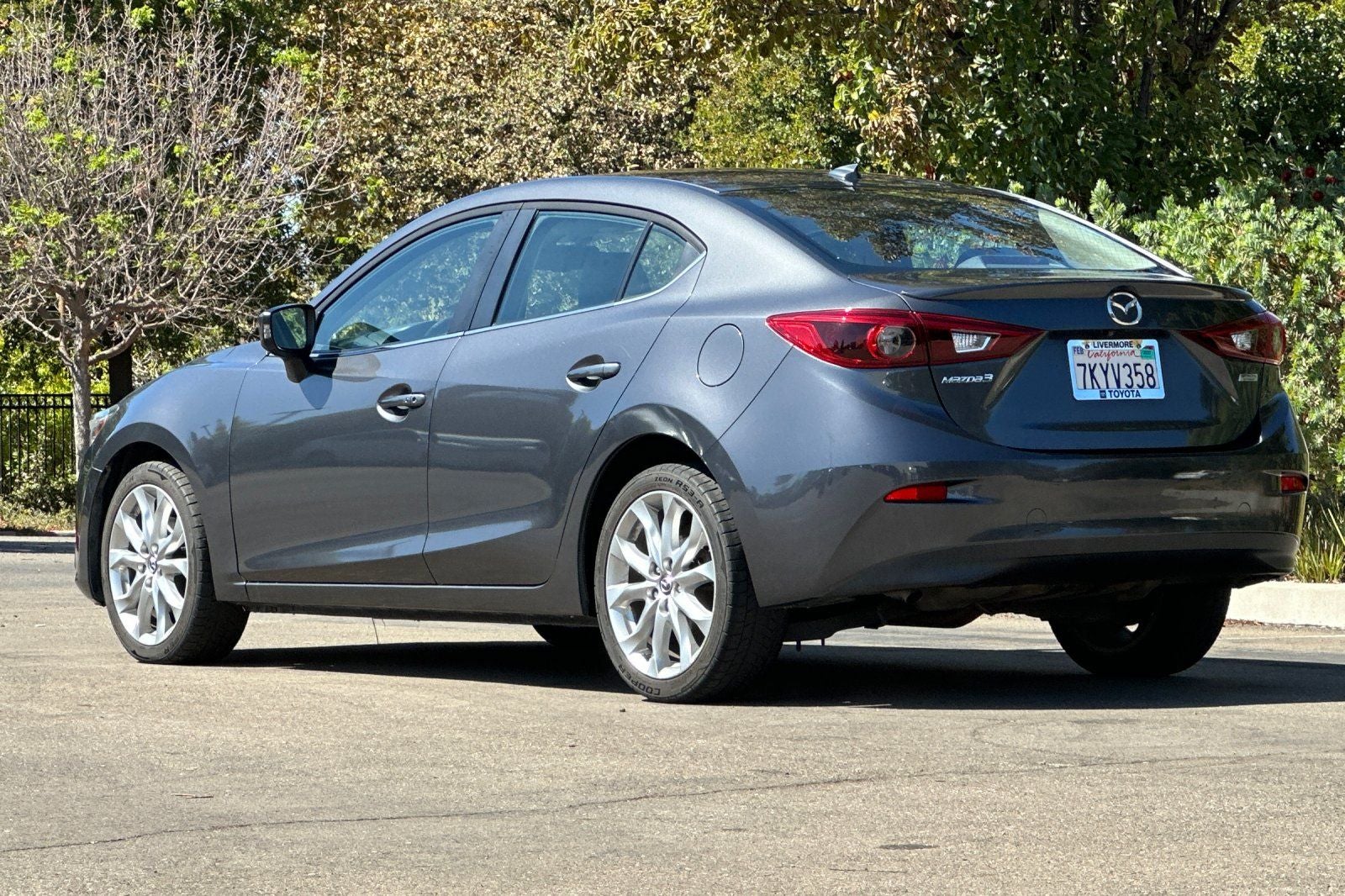 2014 Mazda Mazda3 s Grand Touring