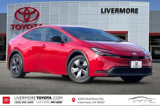 2025 Toyota Prius LE
