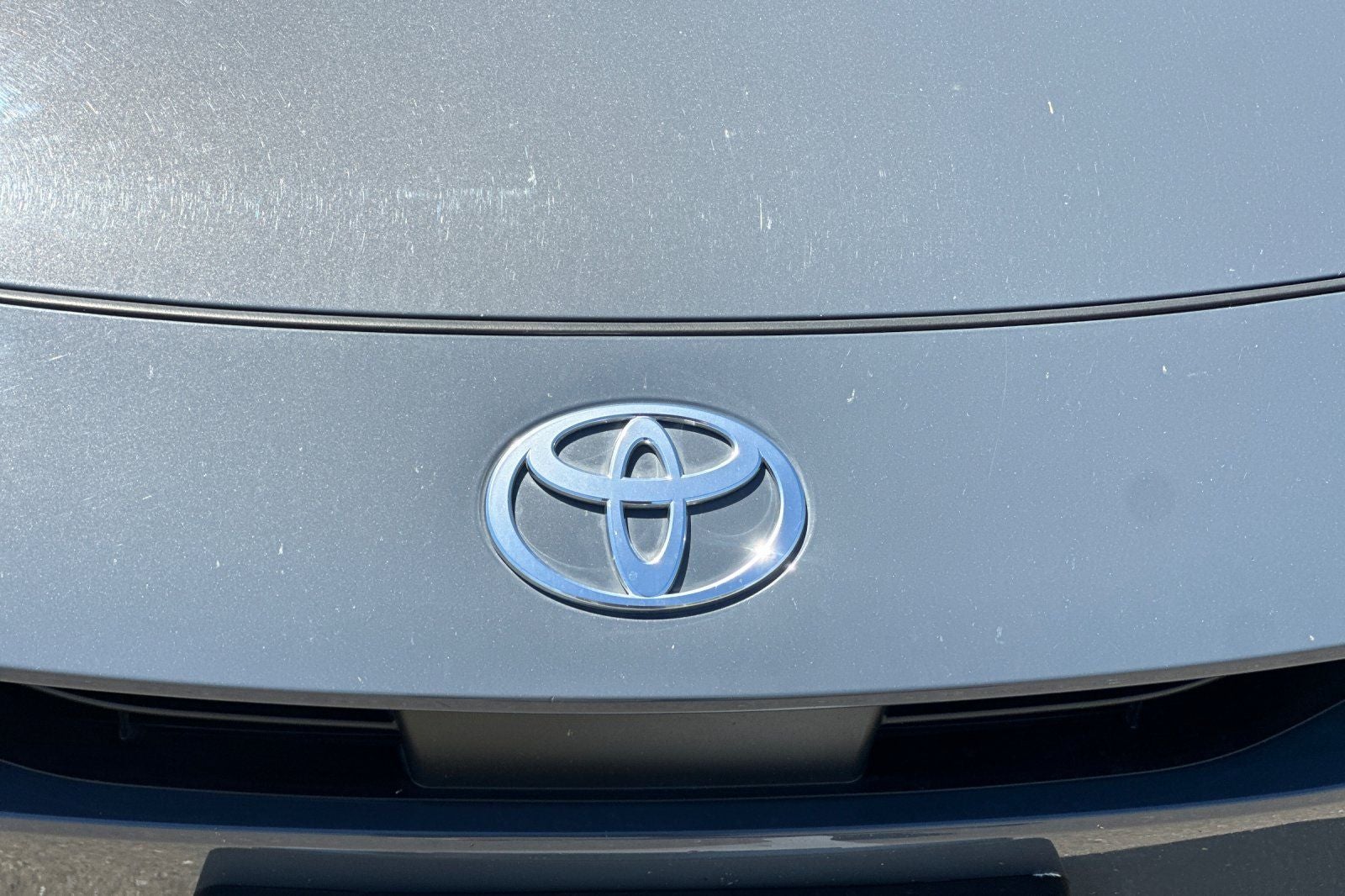 2025 Toyota Prius LE