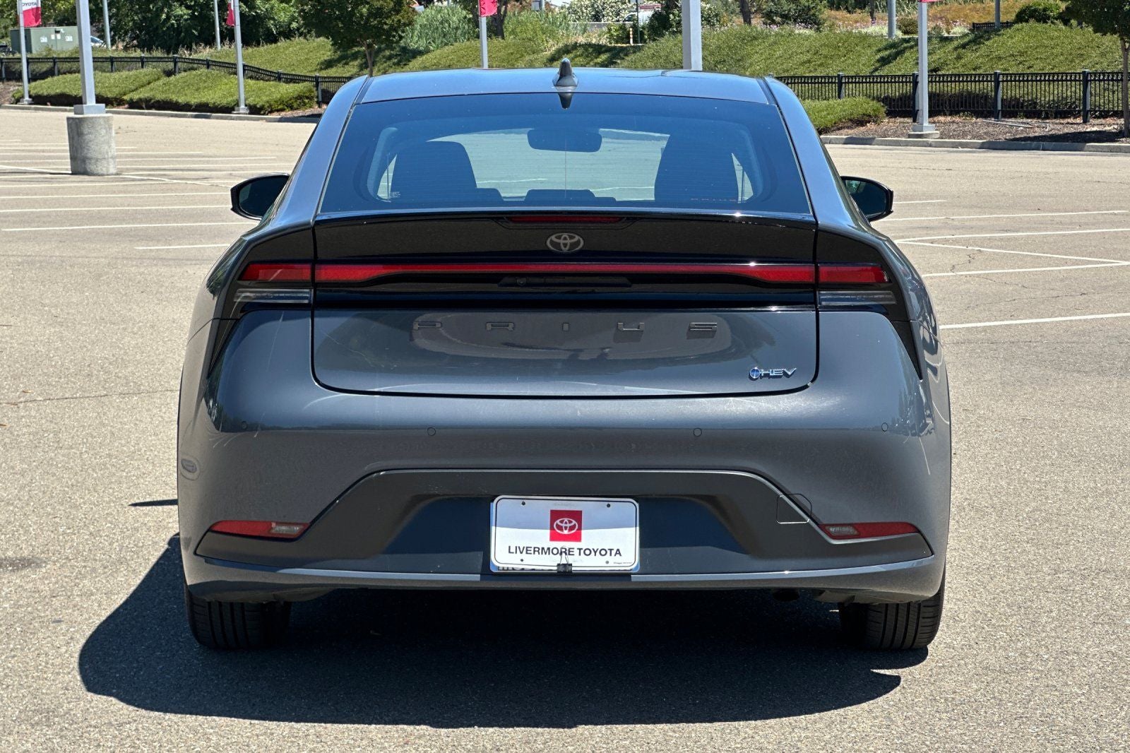2025 Toyota Prius LE