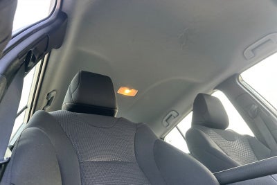 2022 Toyota Prius LE