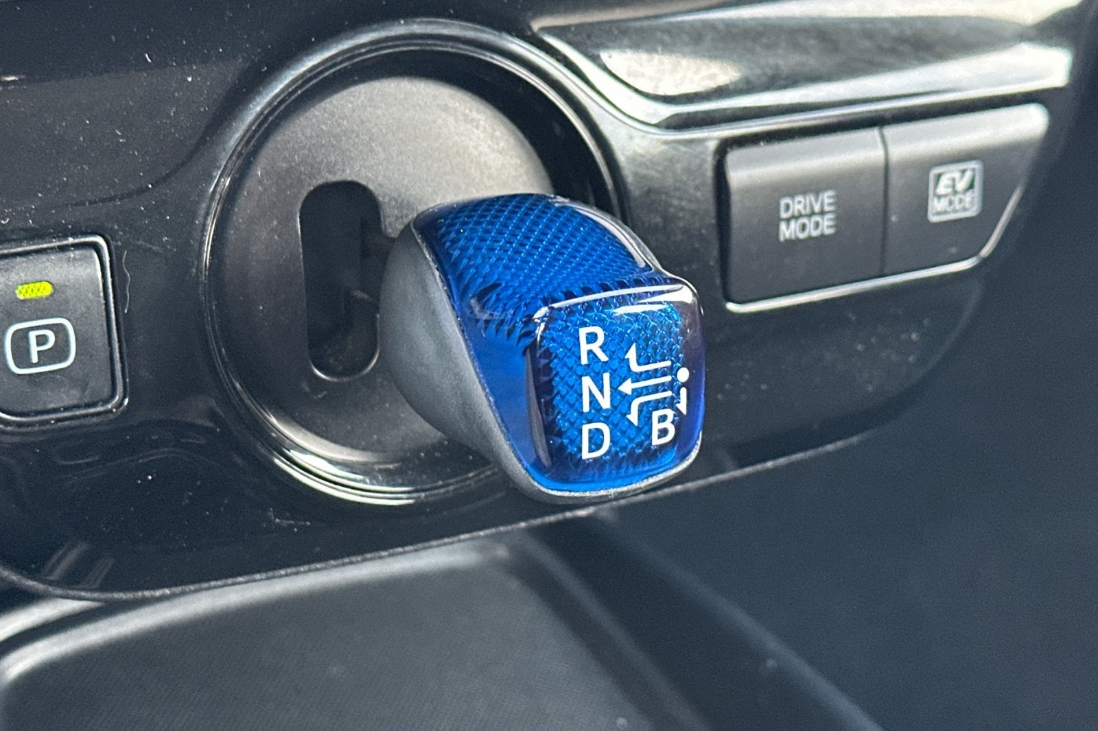 2022 Toyota Prius LE