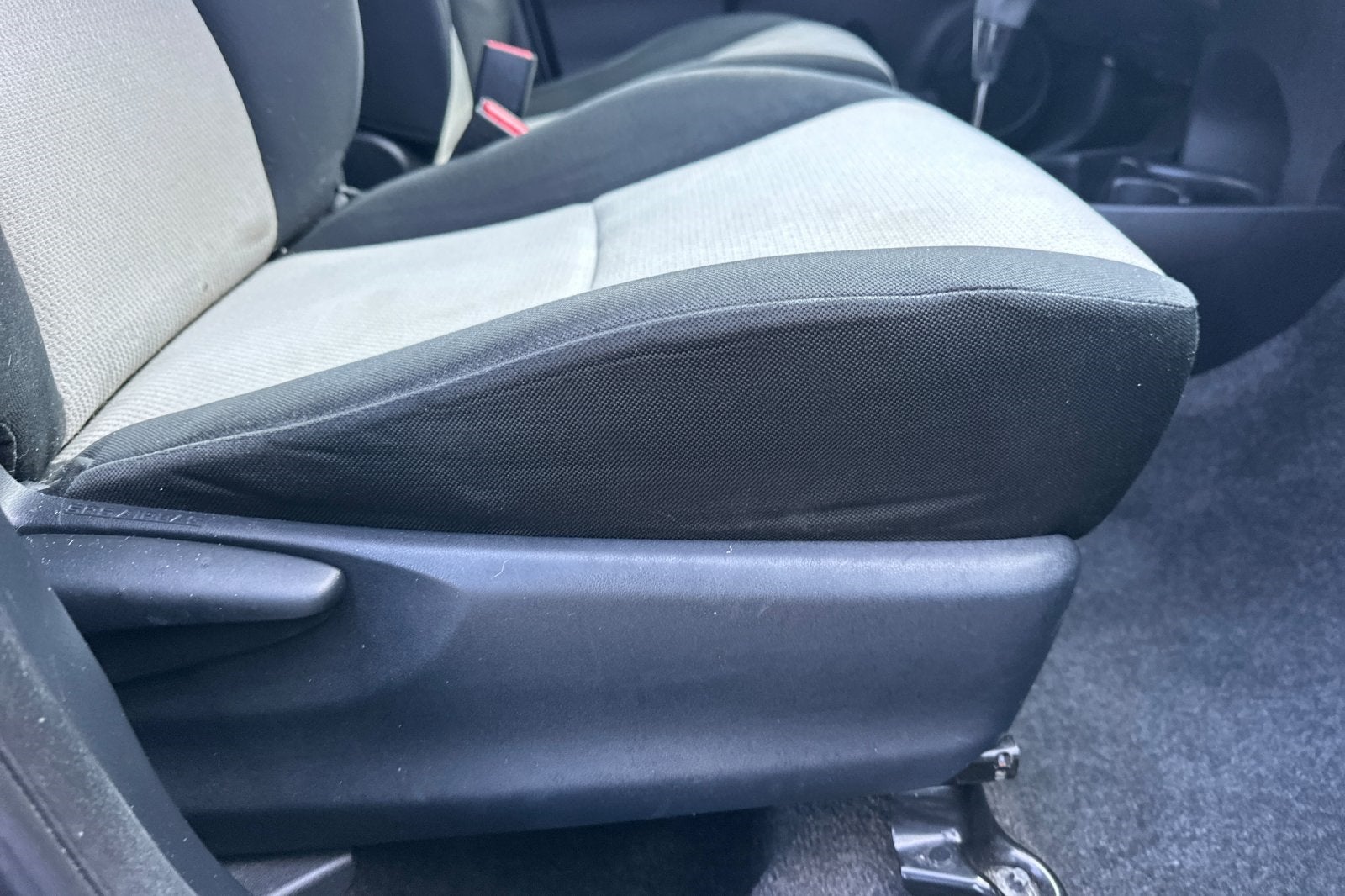 2013 Toyota Yaris LE