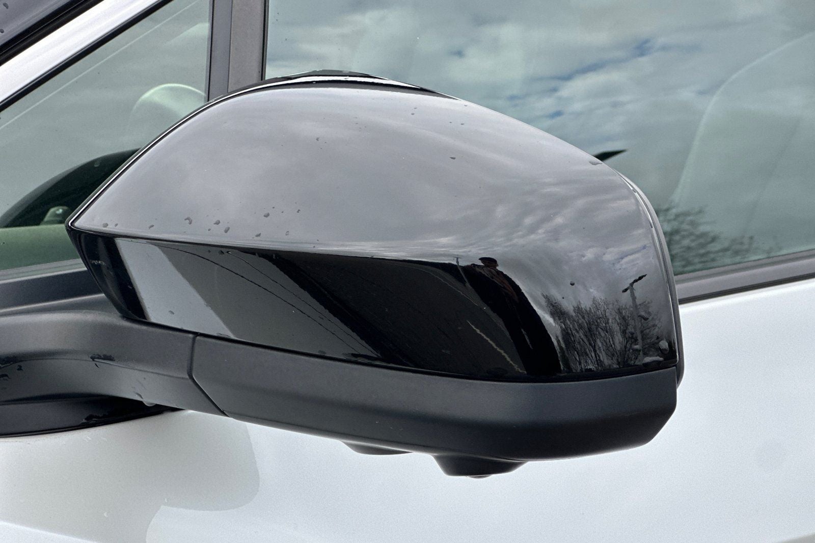 2023 Toyota bZ4X Limited