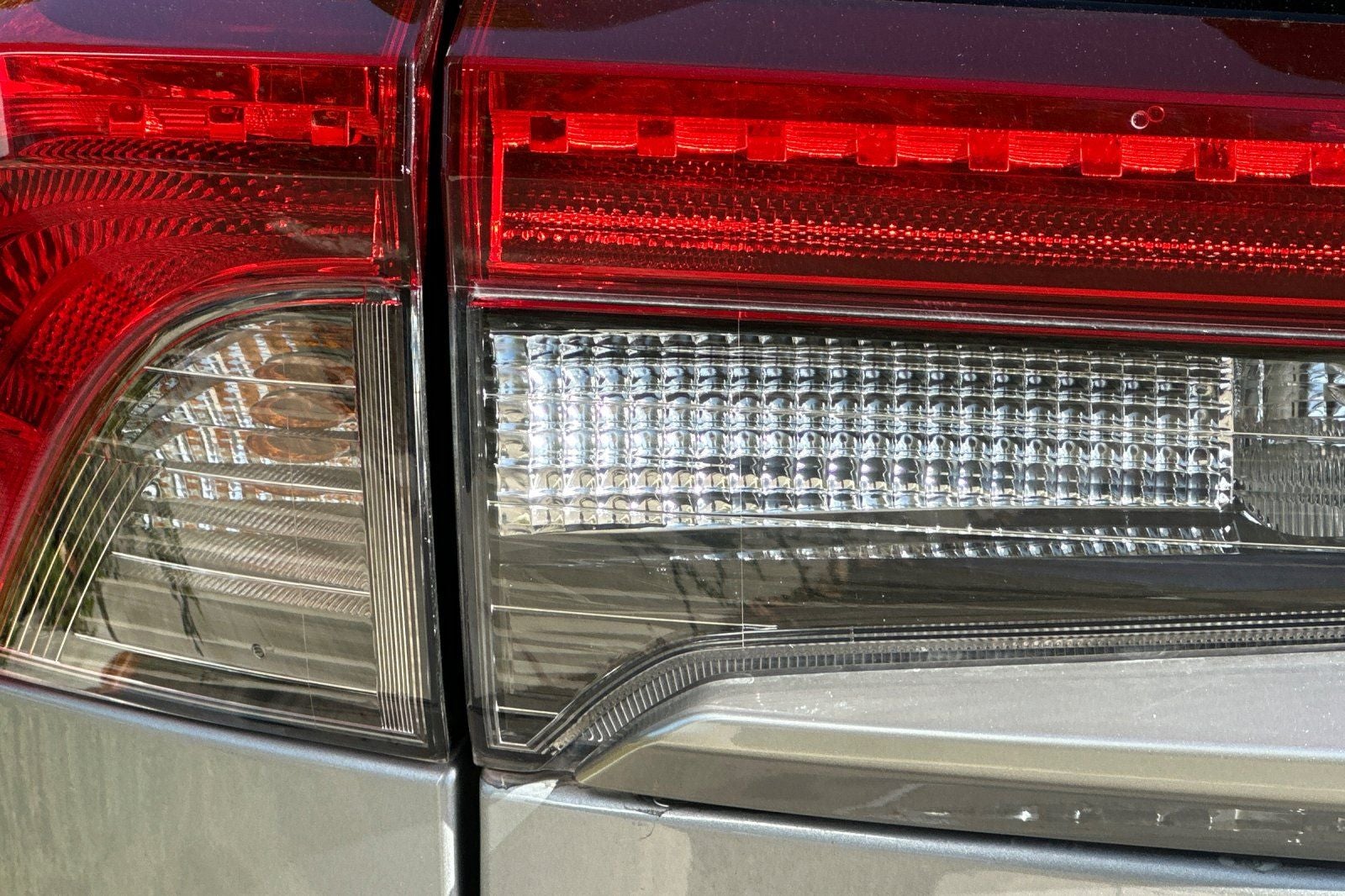 2019 Toyota RAV4 Hybrid XSE