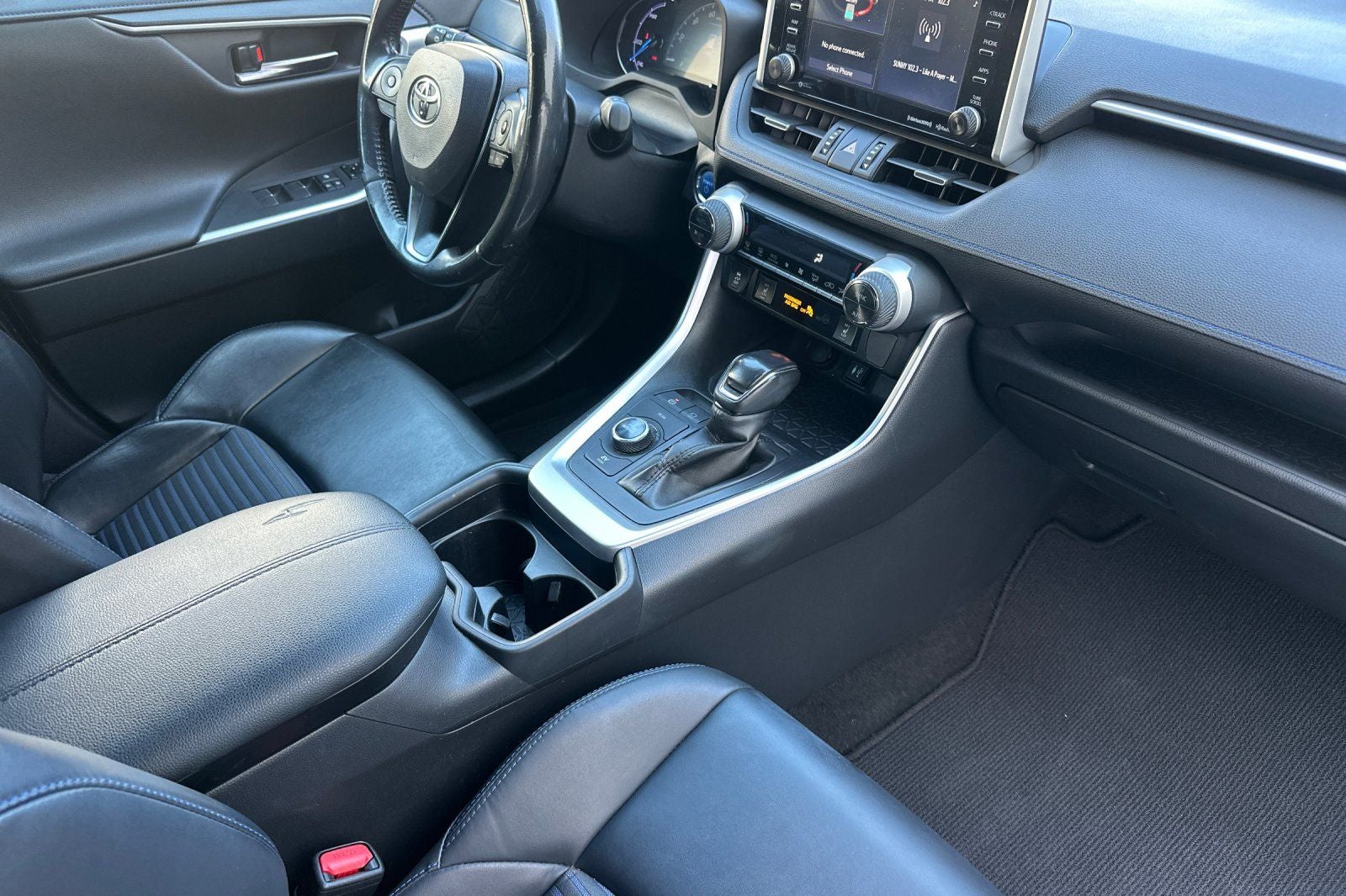 2019 Toyota RAV4 Hybrid XSE
