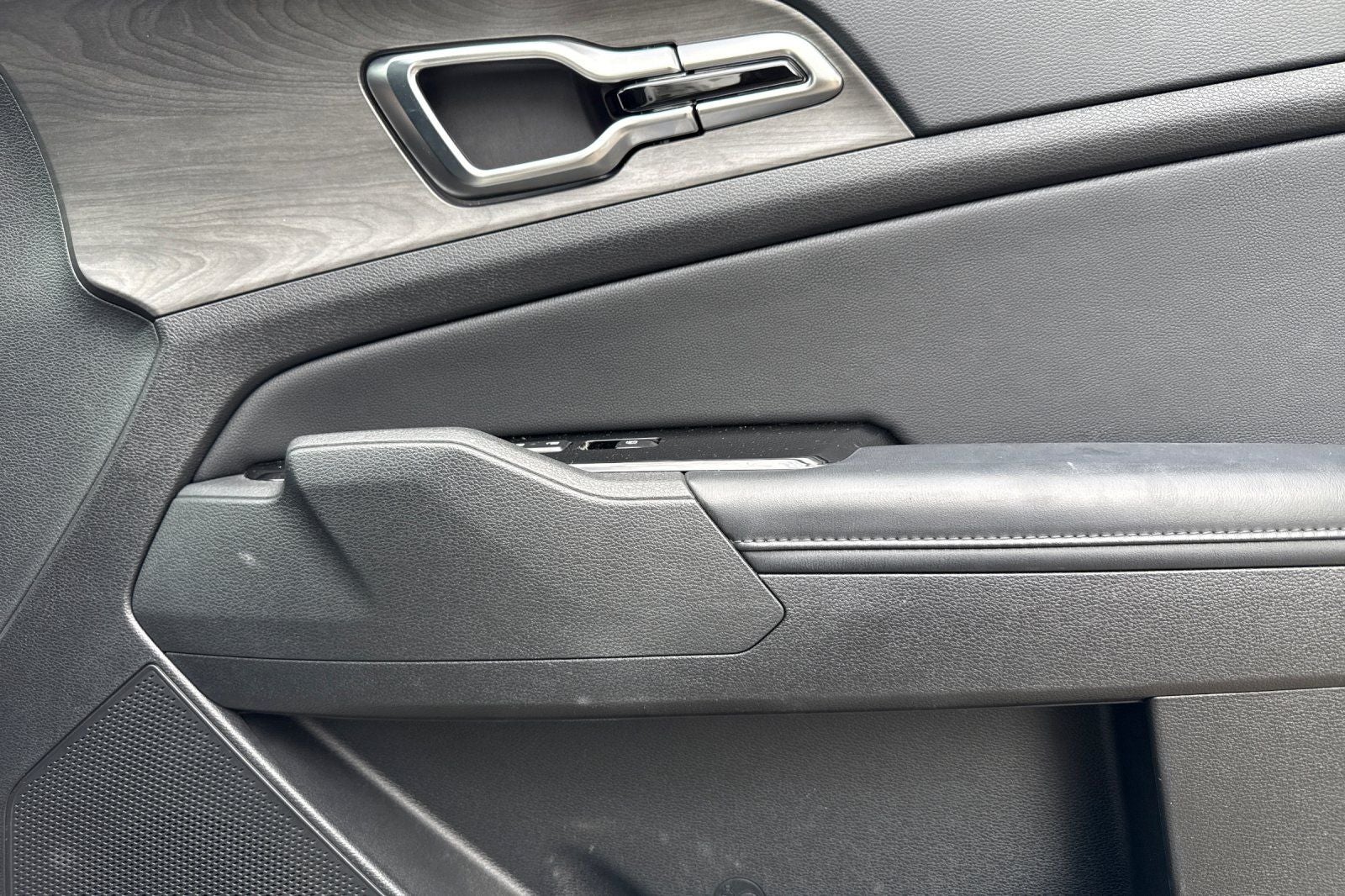 2025 Kia Sportage Plug-In Hybrid X-Line Prestige