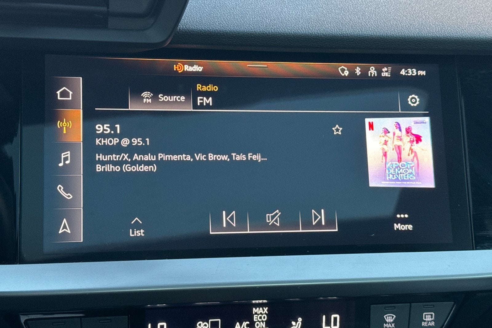 2022 Audi A3 40 Premium FrontTrak