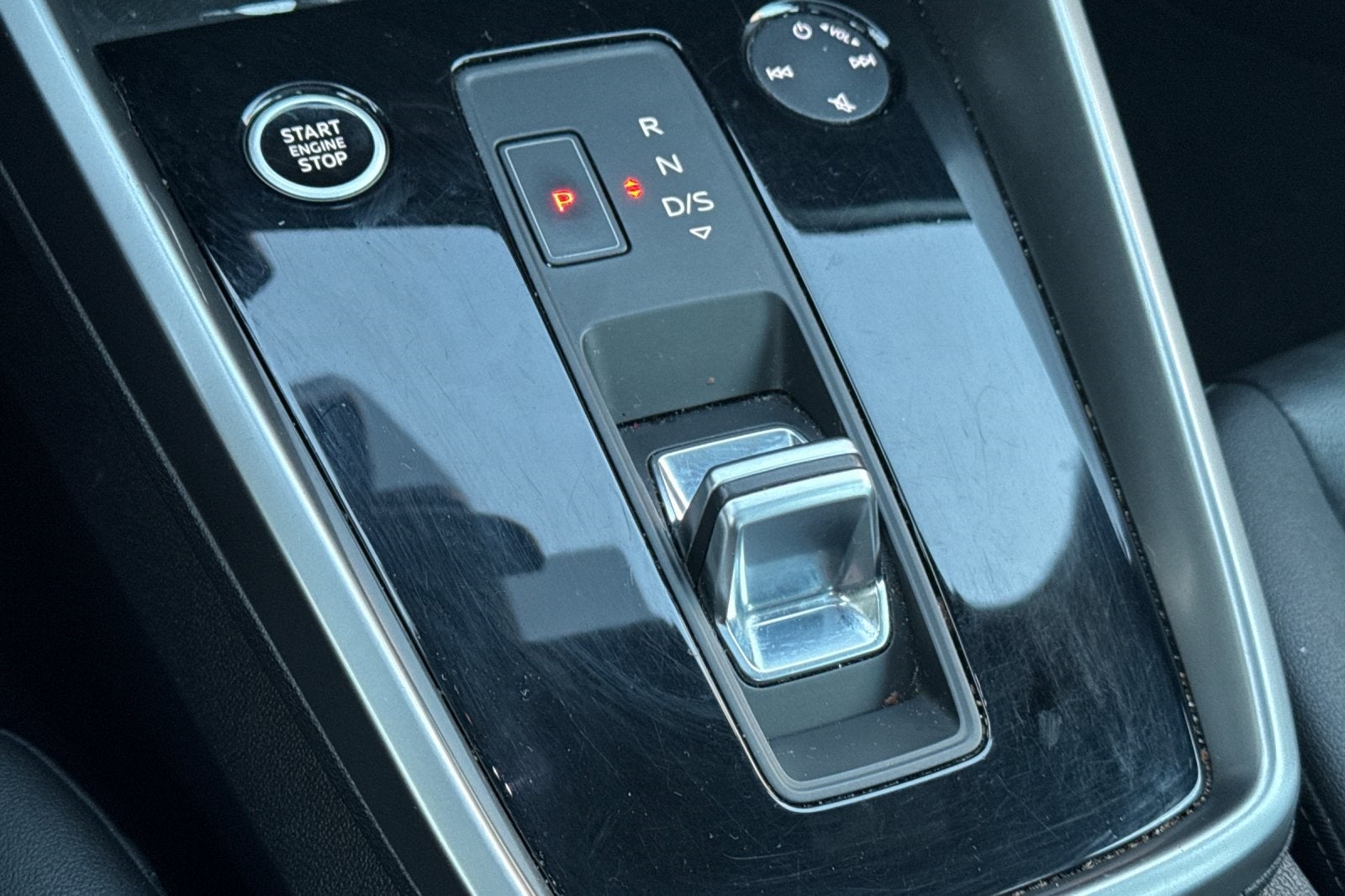 2022 Audi A3 40 Premium FrontTrak