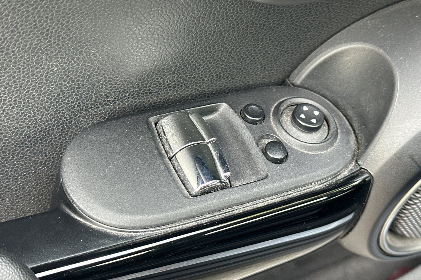 2014 MINI Cooper S Base
