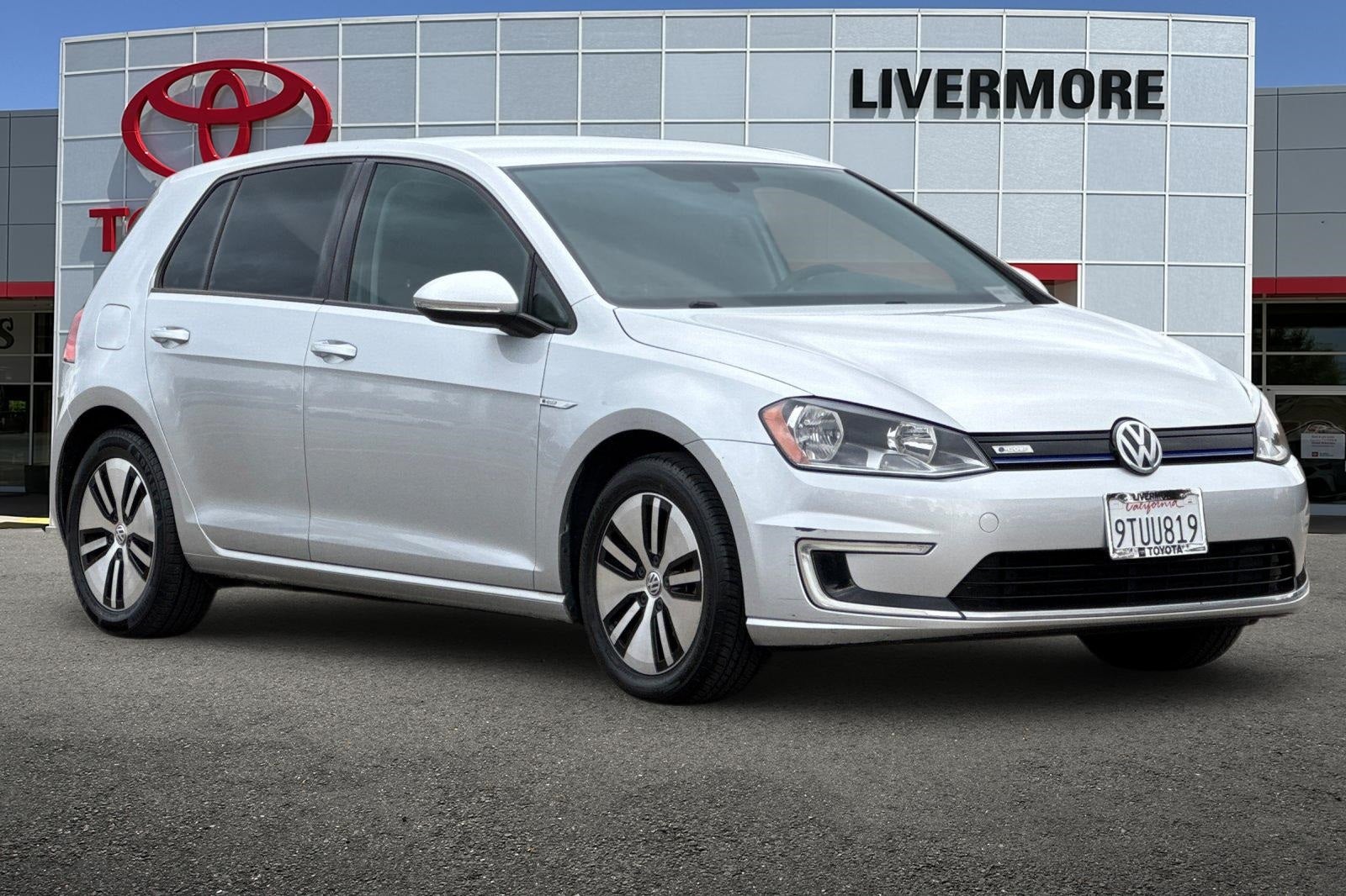 2016 Volkswagen e-Golf SE