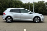 2016 Volkswagen e-Golf SE