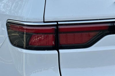 2023 Jeep Wagoneer Base