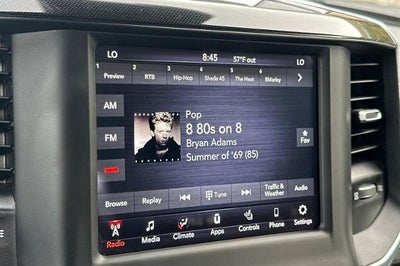 2021 RAM 1500 Laramie Crew Cab 4x4 5'7" Box