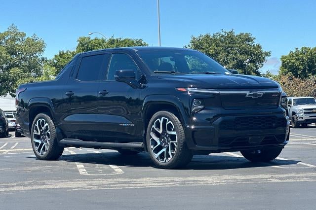 2025 Chevrolet Silverado EV RST - Max Range