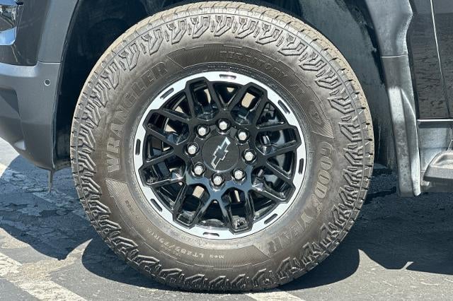 2026 Chevrolet Silverado EV Trail Boss - Max Range