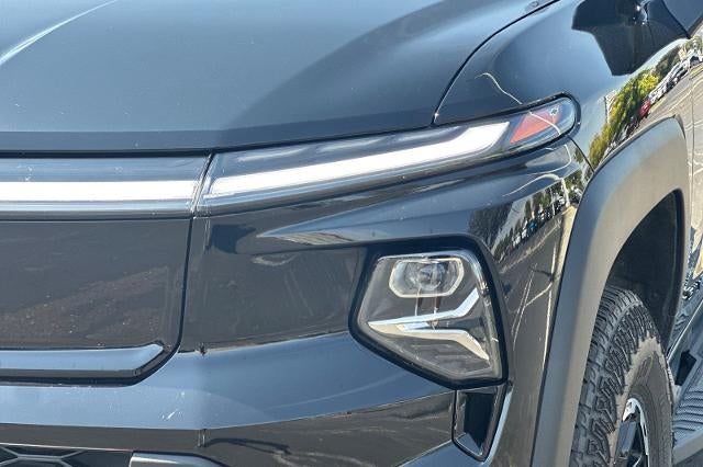 2026 Chevrolet Silverado EV Trail Boss - Max Range