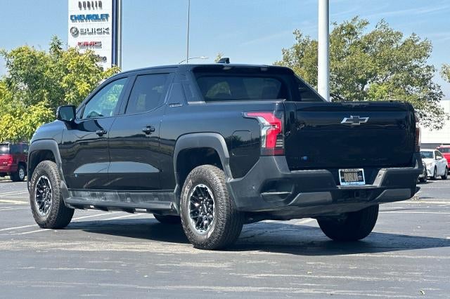 2026 Chevrolet Silverado EV Trail Boss - Max Range