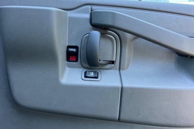 2025 Chevrolet Express Cargo Base
